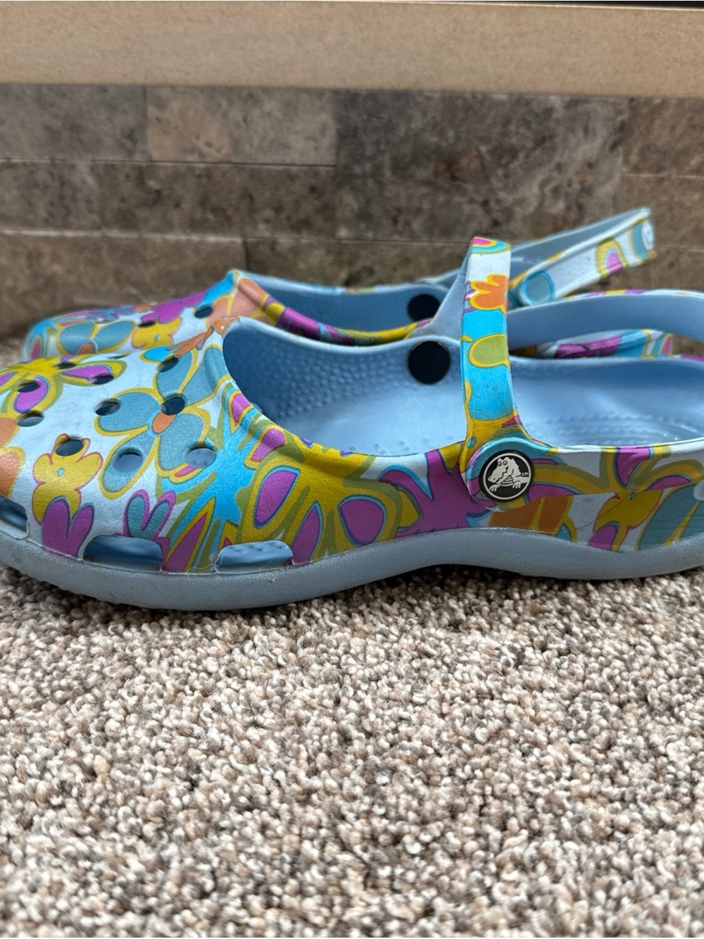 CROCS Womens 10 Floral Strap Clog - Light Blue Multi Colored GUC